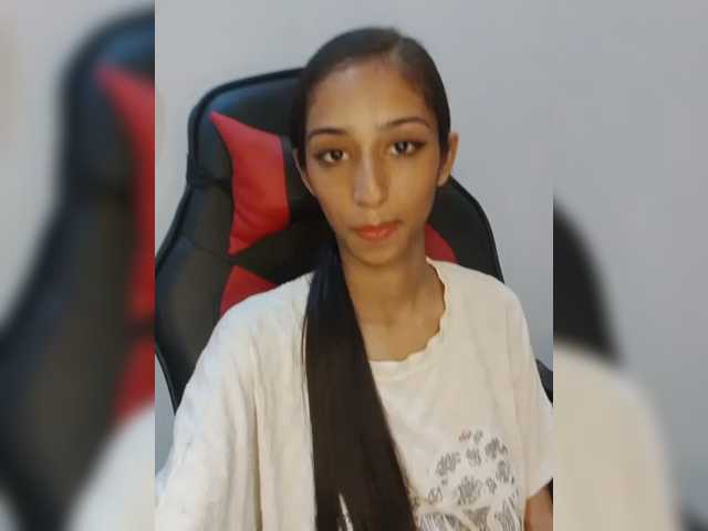 AlinaPopy live cam on BongaCams