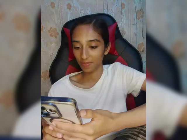 AlinaPopy live cam on BongaCams