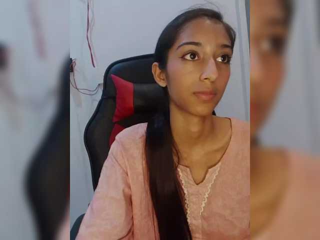 AlinaPopy live cam on BongaCams