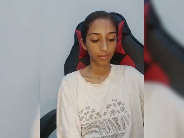 AlinaPopy live cam