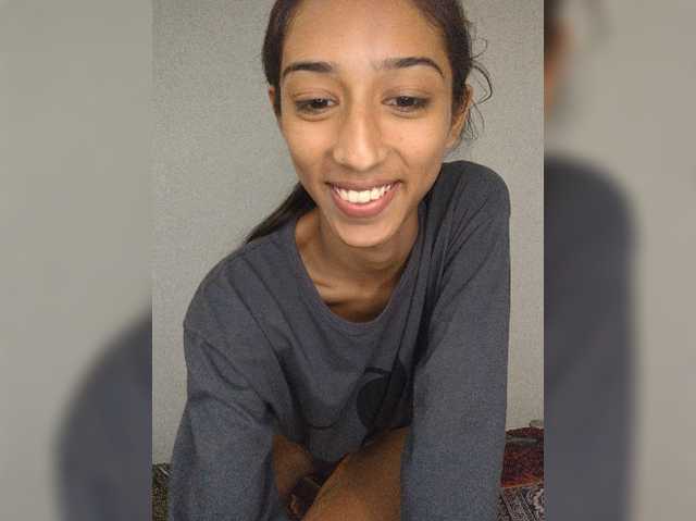 AlinaPopy live cam on BongaCams