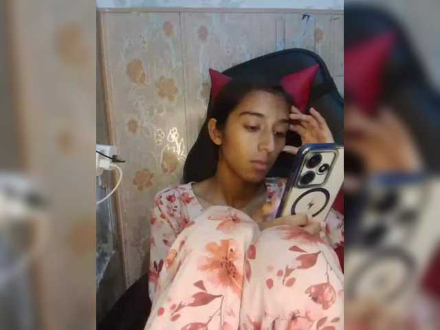 AlinaPopy live cam on BongaCams