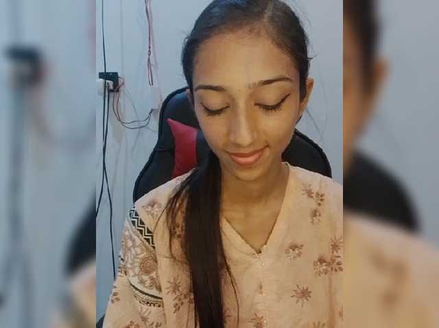 AlinaPopy live cam on BongaCams