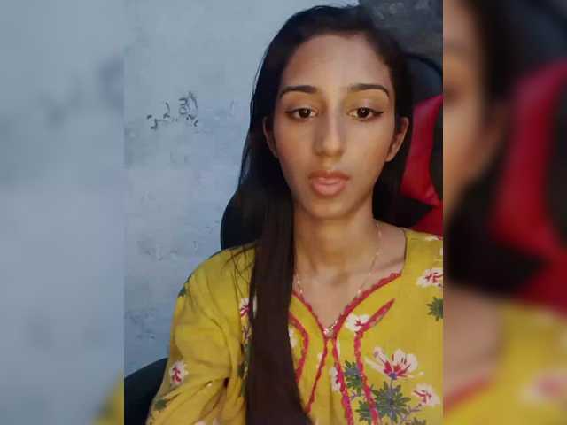 AlinaPopy's BongaCams show and profile