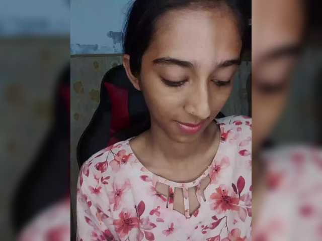 AlinaPopy live cam on BongaCams
