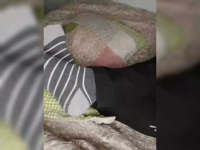 AlinaPopy, en vivo ahora en BongaCams