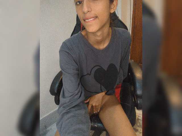 AlinaPopy live cam on BongaCams