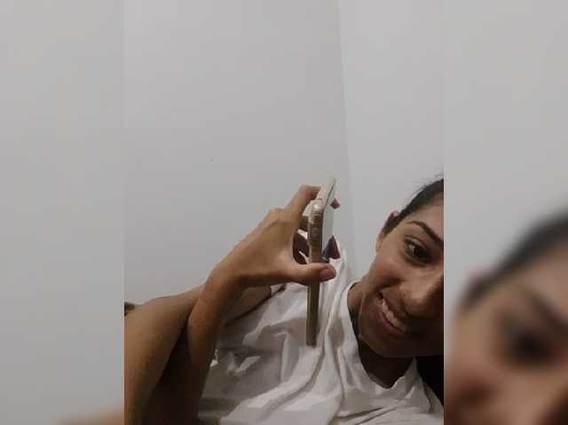 AlinaPopy live cam on BongaCams