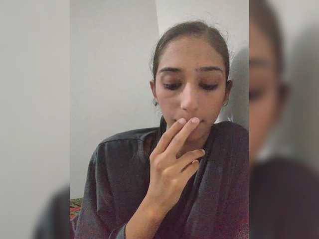 AlinaPopy live cam on BongaCams