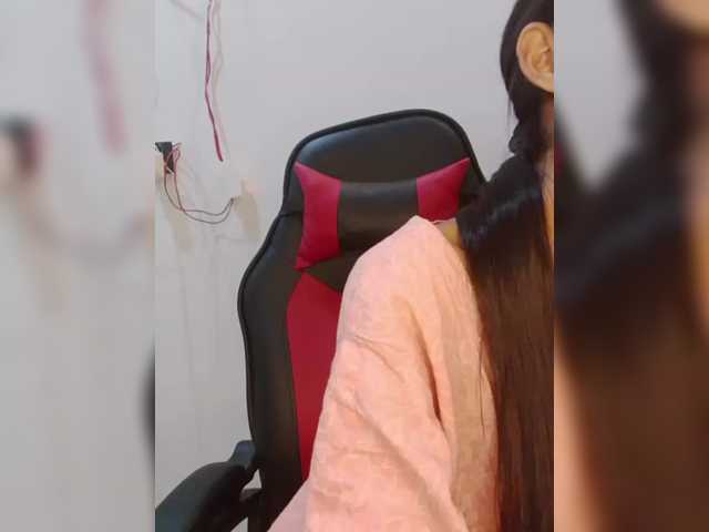 AlinaPopy live cam on BongaCams