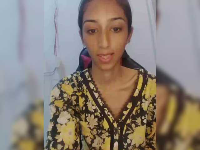 AlinaPopy live cam on BongaCams