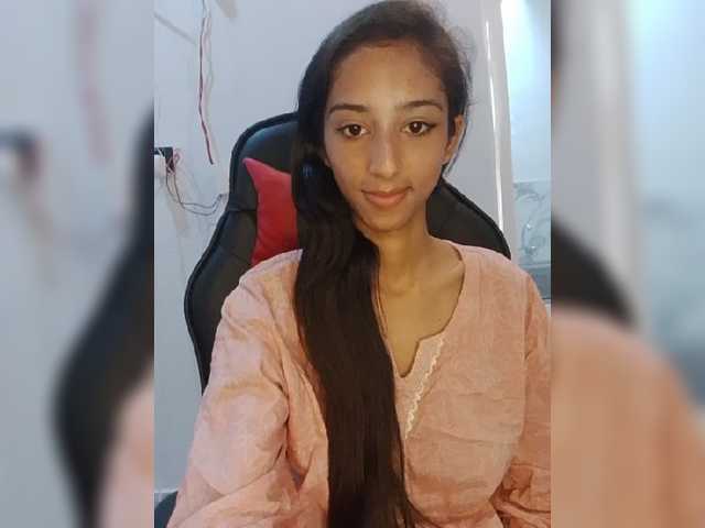 AlinaPopy live cam on BongaCams