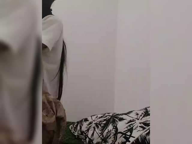 AlinaPopy live cam preview