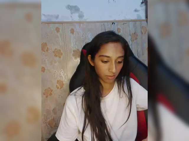 AlinaPopy live webcam show