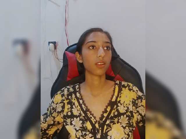 AlinaPopy live cam on BongaCams