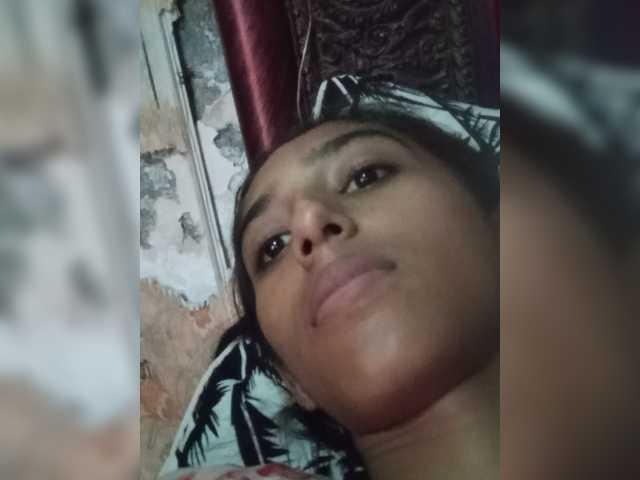 AlinaPopy live cam on BongaCams