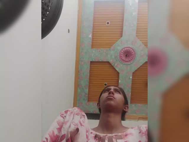 AlinaPopy live webcam show