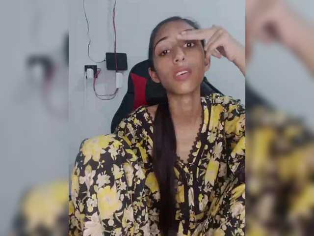 AlinaPopy live cam on BongaCams
