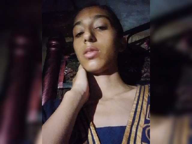 AlinaPopy live cam on BongaCams