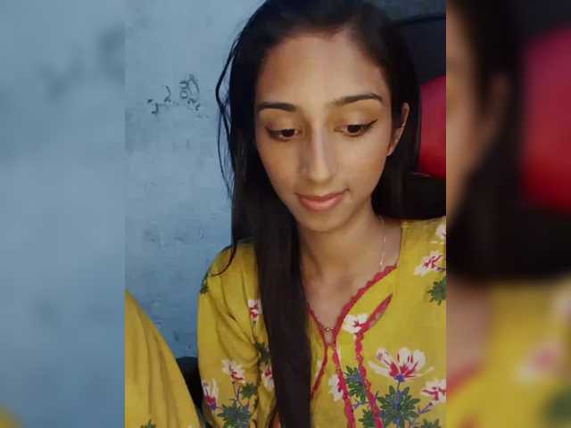 AlinaPopy's BongaCams show and profile