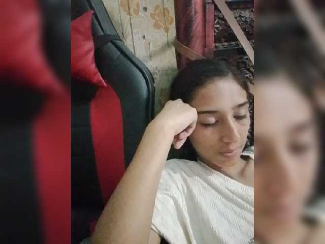 AlinaPopy live cam on BongaCams