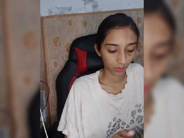 AlinaPopy live cam on BongaCams