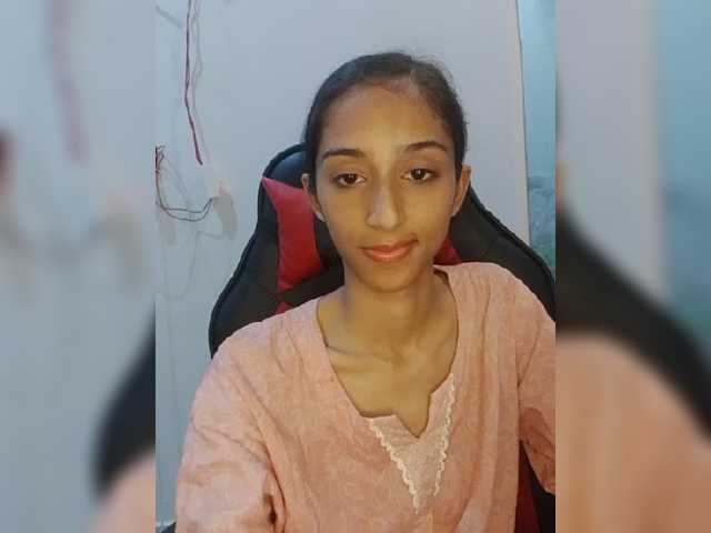 AlinaPopy live cam on BongaCams