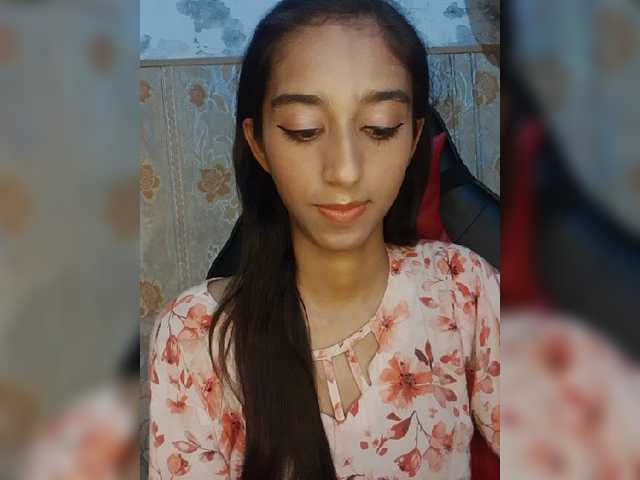 AlinaPopy live cam on BongaCams