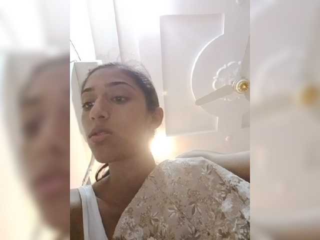 AlinaPopy live cam on BongaCams