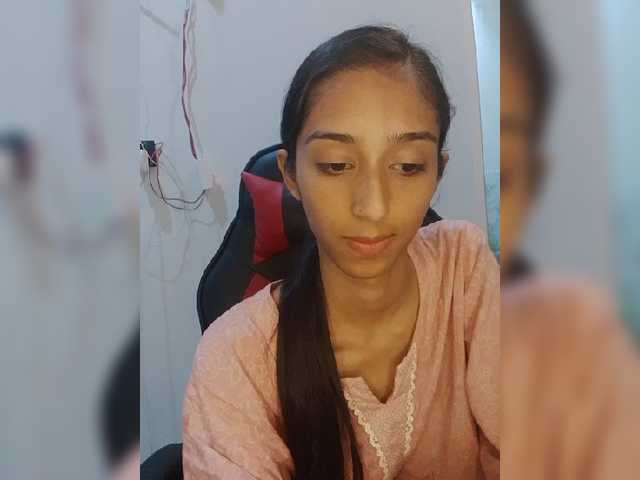 AlinaPopy live cam on BongaCams