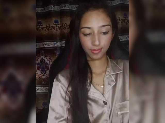 AlinaPopy's BongaCams show and profile