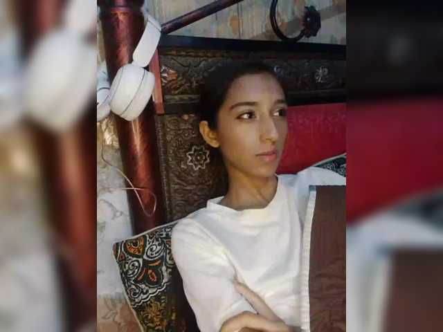 AlinaPopy live cam on BongaCams