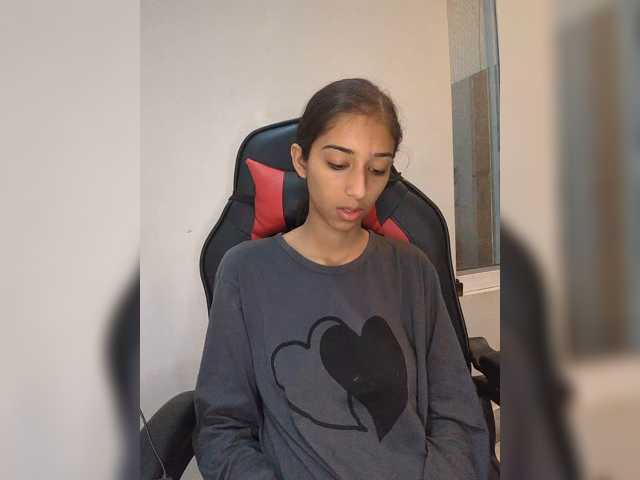 AlinaPopy live cam on BongaCams