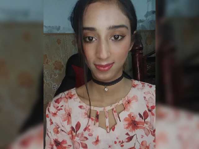 AlinaPopy live cam on BongaCams