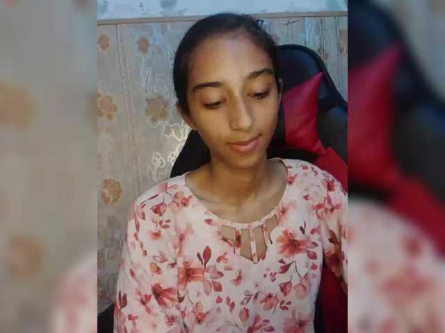 AlinaPopy live cam on BongaCams