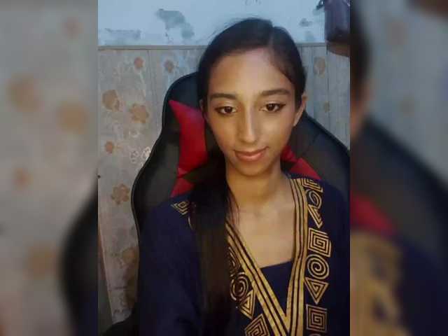 AlinaPopy live webcam show