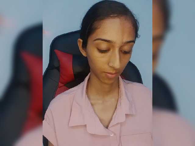 AlinaPopy, en vivo ahora en BongaCams