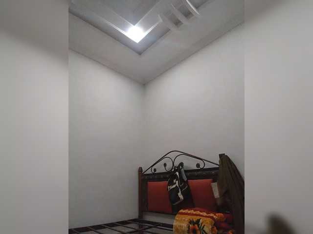 AlinaPopy live cam on BongaCams