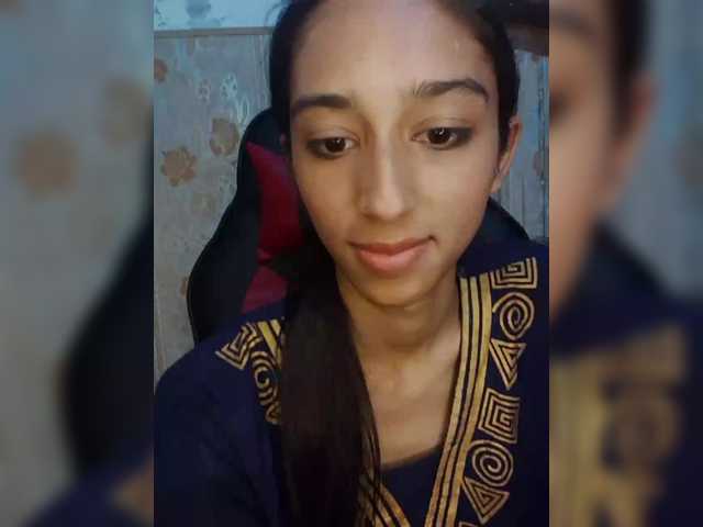 AlinaPopy live cam on BongaCams