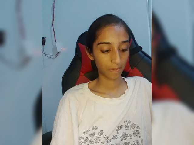 AlinaPopy live cam on BongaCams