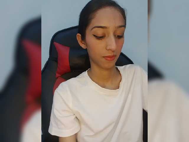 AlinaPopy live cam on BongaCams