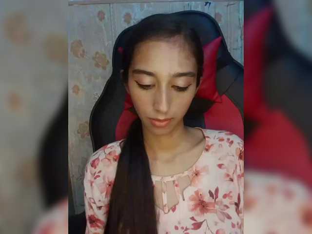 AlinaPopy live cam on BongaCams