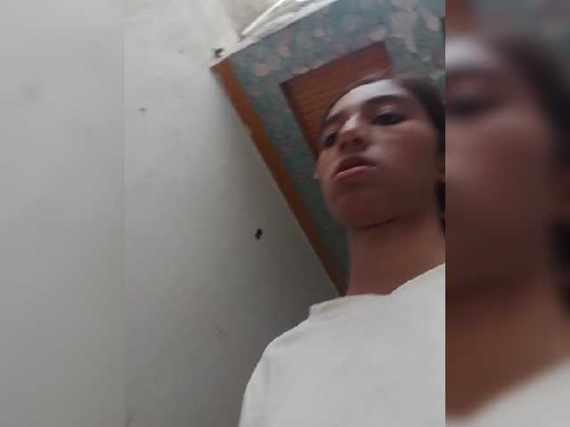 AlinaPopy live webcam show