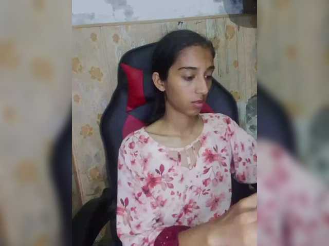 AlinaPopy live cam on BongaCams