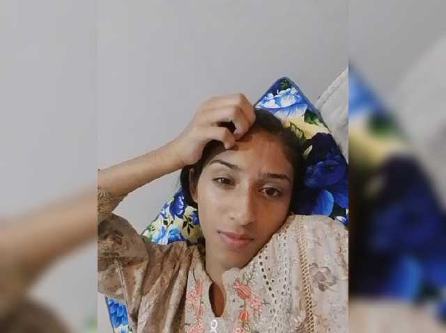 AlinaPopy live cam on BongaCams