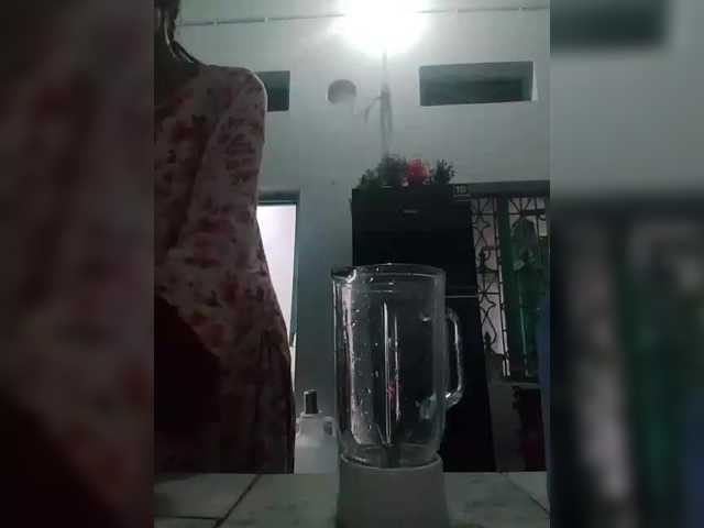 AlinaPopy live cam on BongaCams