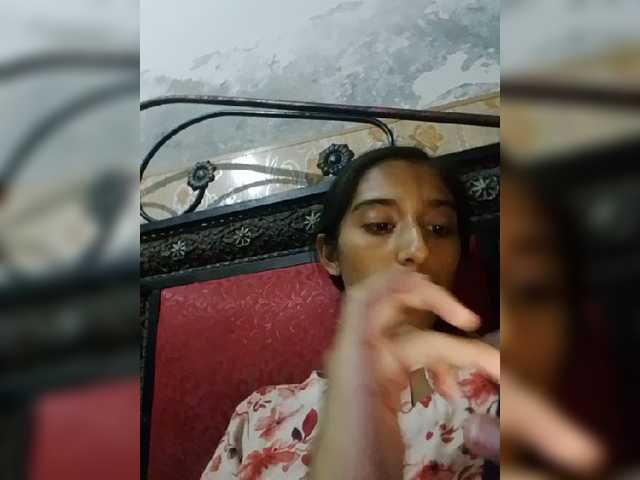 AlinaPopy live cam on BongaCams