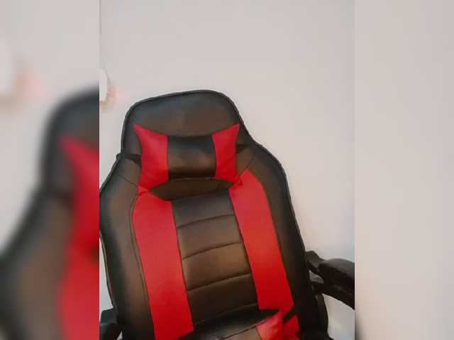 AlinaPopy live cam preview