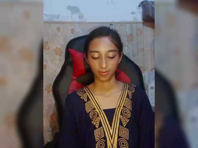 AlinaPopy live cam on BongaCams