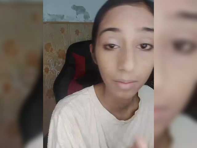 AlinaPopy live cam on BongaCams